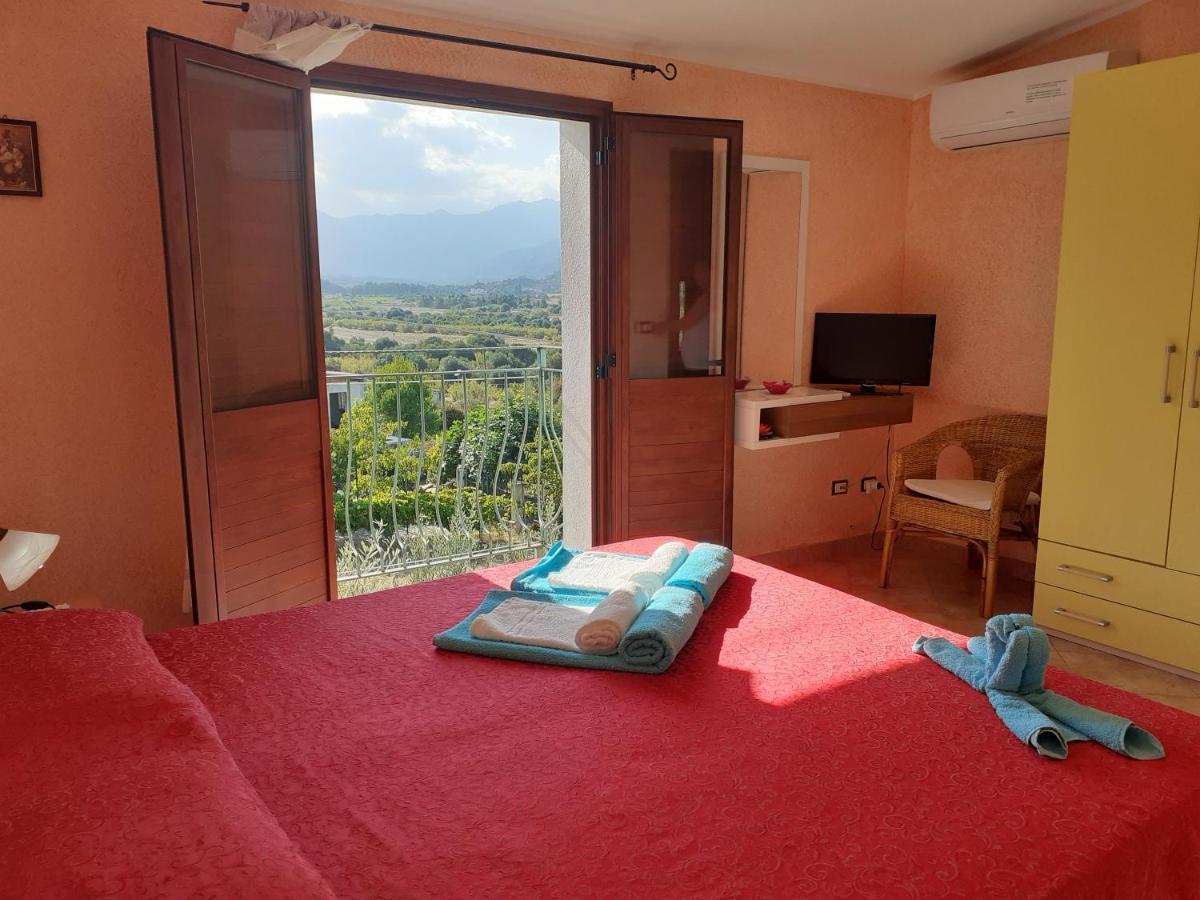 B&B Sa Funtana Кардеду Экстерьер фото